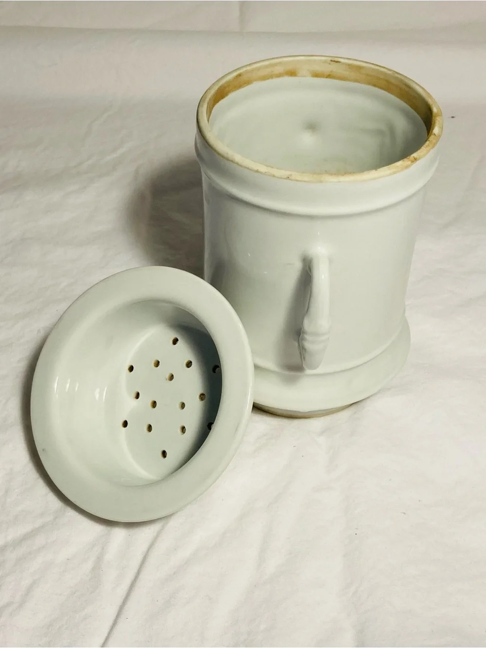 Vintage porcelain coffee/tea drip strainer with large two handle mug/cup
